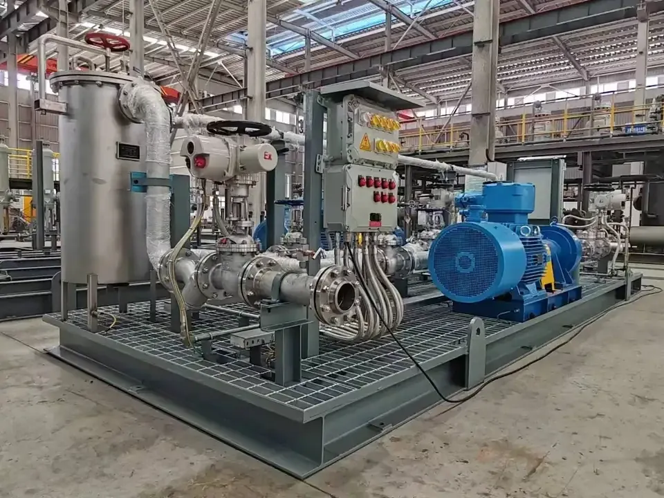 وحدة ضخ EHIK مع مجموعة مضخة وأنابيب وصمامات ولوحة تحكم وقاعدة مشتركة